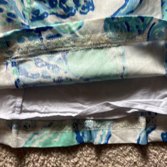Gently Used Lilly Pulitzer Larina Resort Tank Size 4 in Barefoot Princess - Picture 6 of 8